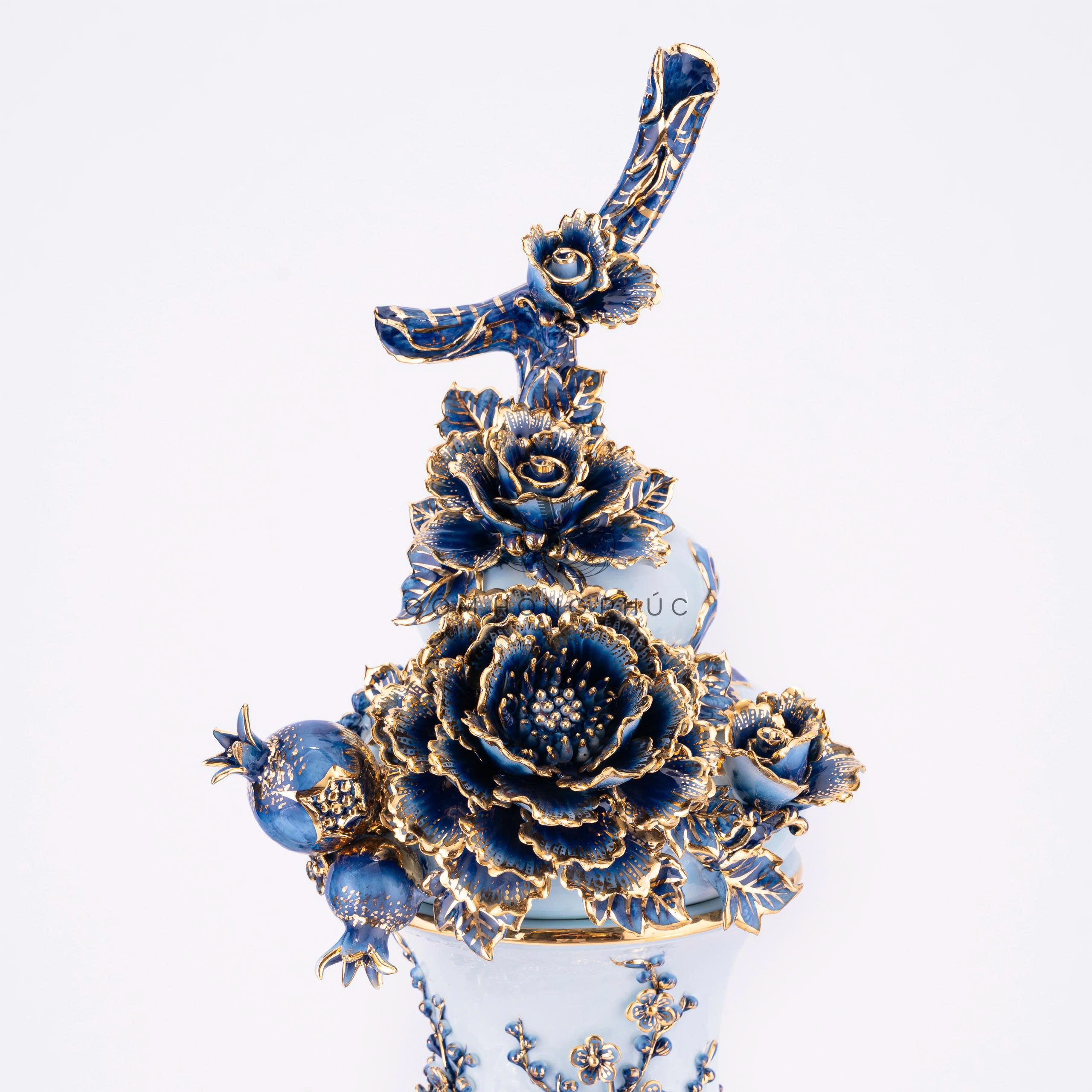 Hồ Lô Công M1 Men Lam Khử Kênh Bong Vẽ Vàng